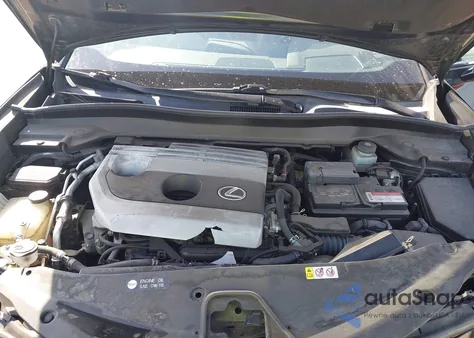 2019 Lexus Ux 200 z USA, uszkodzony, nr VIN JTHY3JBH3K2015410